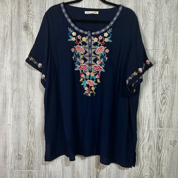 C&C California Navy Blue Embroidered Floral Scoop Neck Tunic Blouse Size 2X - Picture 1 of 13